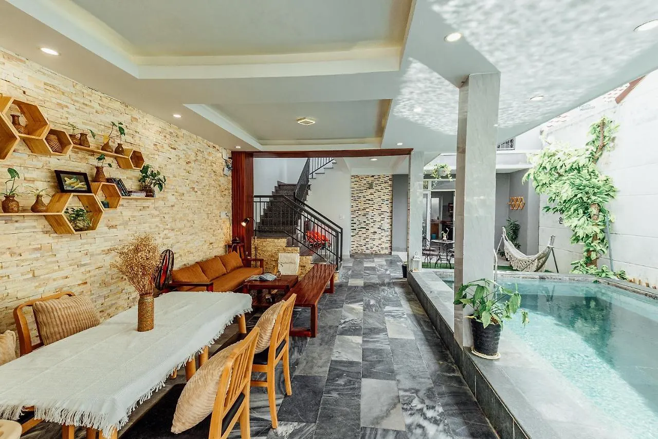 Ha Hero Hoian Pool House ホイアン ベトナム