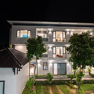 Golden Star Homestay